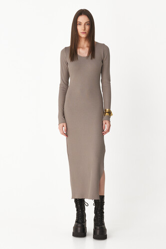 Grey Maxi Dress With Long Sleeves - PNK Casual