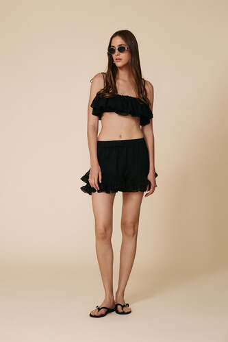 Black Cotton Pleated Shorts - SS25 - PNK Casual