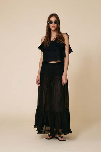 Backless Black Cotton Top With Lace Inserts - SS25 - PNK Casual
