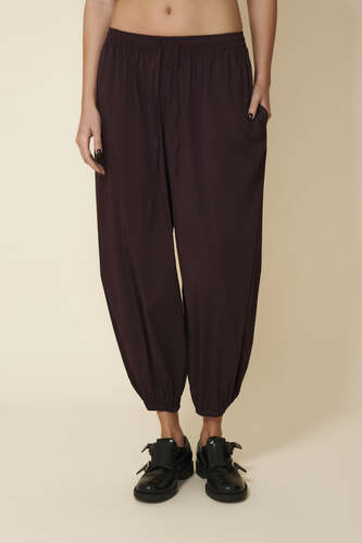 Burgundy Cotton Pants - PNK Casual