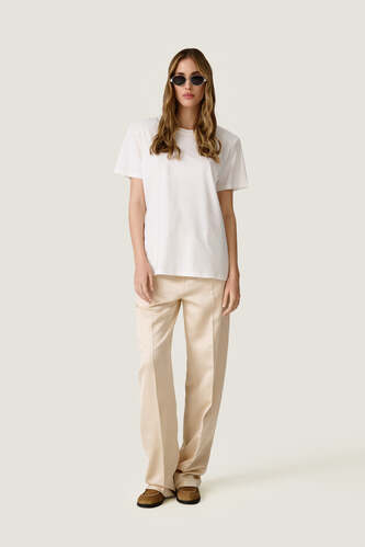 White T- Shirt With Oversized Shoulder - SS26 - PNK Casual